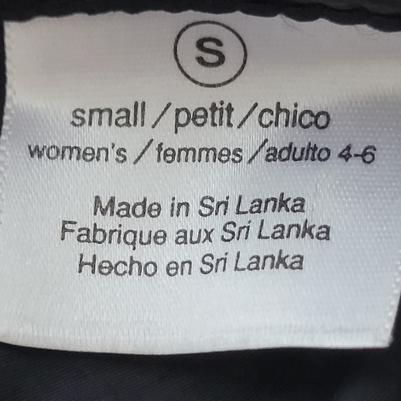 Vintage Active Cropped Pants 19" Inseam | Ladies Small black EUC - Picture 10 of 14